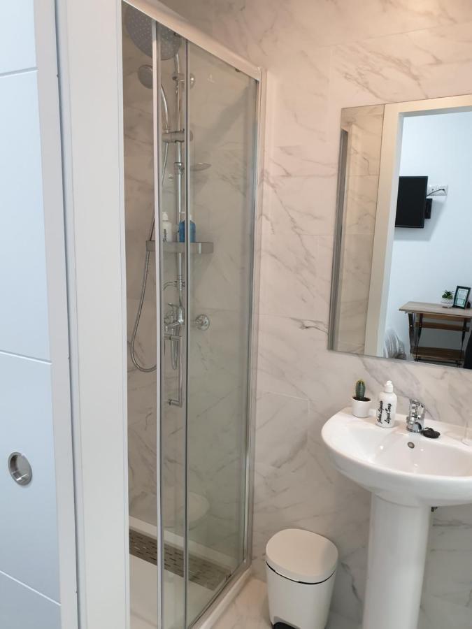 Norte Oviedo Rooms Madrid Luaran gambar